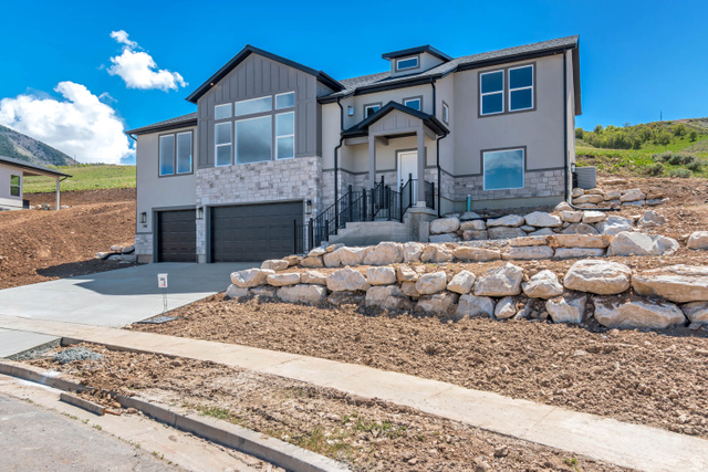702  Oakridge Dr #701
                     MLS #2159427