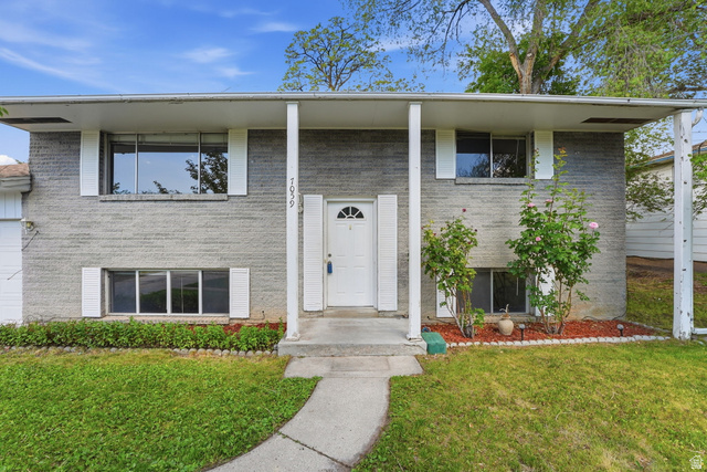 7059 S 1850 E
                     MLS #2159444