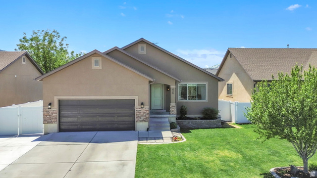 429 W 390 S
                     MLS #2159446