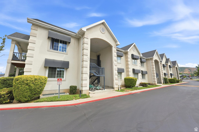 682 W 1870 N #11
                     MLS #2159507