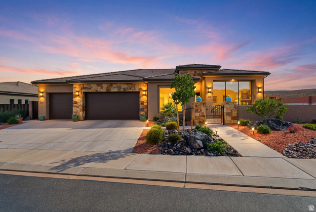 517 W Palo Verde Way
                     MLS #2159587