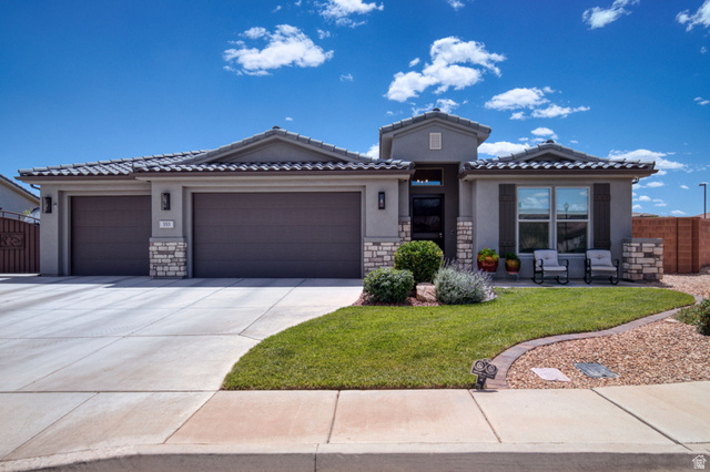 353 W Camino Sur
                     MLS #2159703