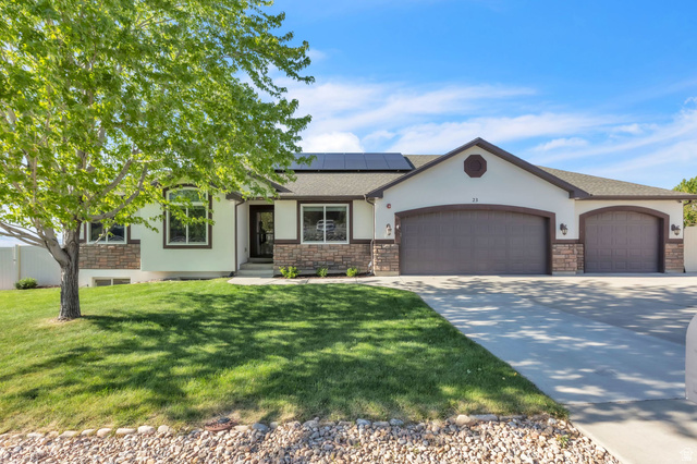 23 E Park Dr
                     MLS #2159815
