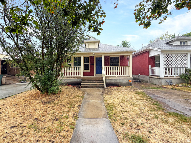 2236 S QUINCY AVE