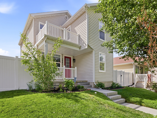 7901 N Weeping Ash Dr
                     MLS #2159868