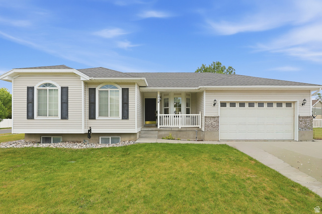 Main photo for 114  Spyglass Dr