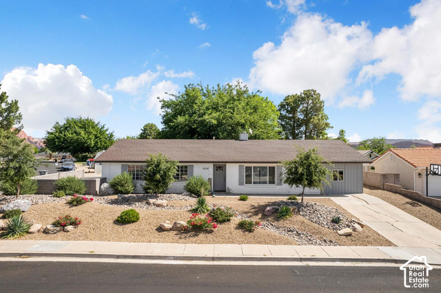 3138  Crestview Dr
                     MLS #2160017