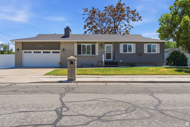 1719 W 12050 S
                     MLS #2160025