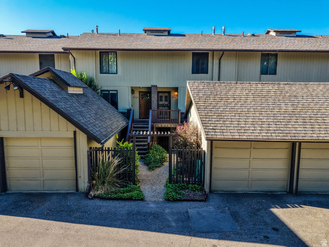 4720 S Woodduck Ln
                     MLS #2160086