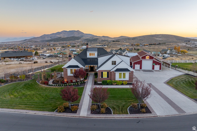 2628 E Prairie Dr
                     MLS #2160208