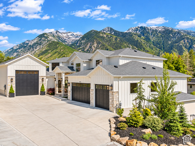 9577 S Hidden Pine Ln
                     MLS #2160286