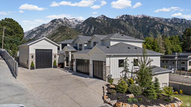 9577 S Hidden Pine Ln
                     MLS #2160286