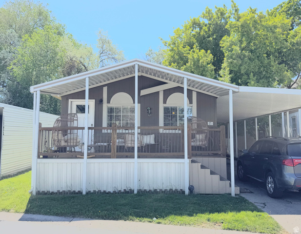 Main photo for 699 W Big Mountain Dr #114