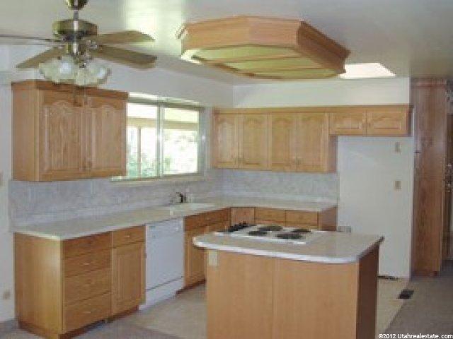 1350 Milne Ln, Midvale, UT 84047 — photo 5