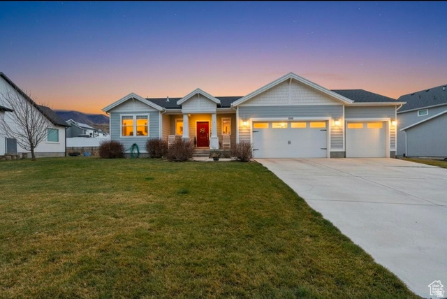 Main photo for 1155 S Red Barn View Dr