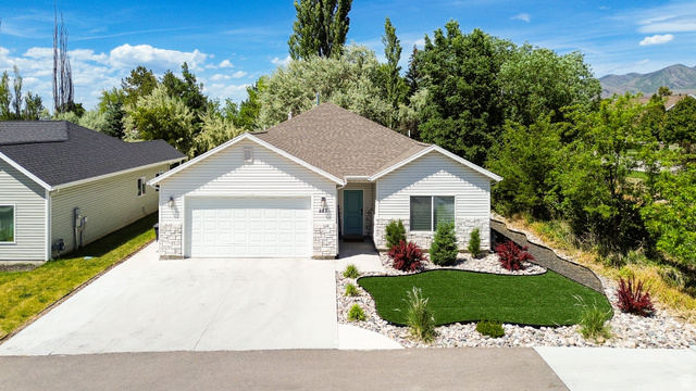 287 E 1000 N
                     MLS #2160426