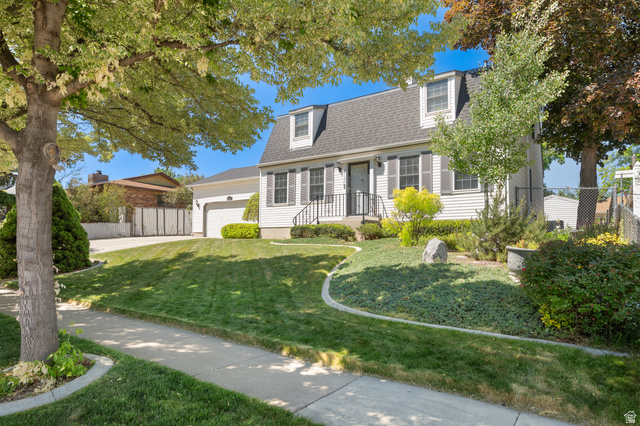 6102 S Clara Dr
                     MLS #2160461