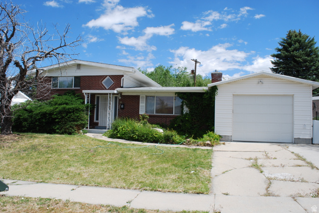 265 S Broadway
                     MLS #2160462
