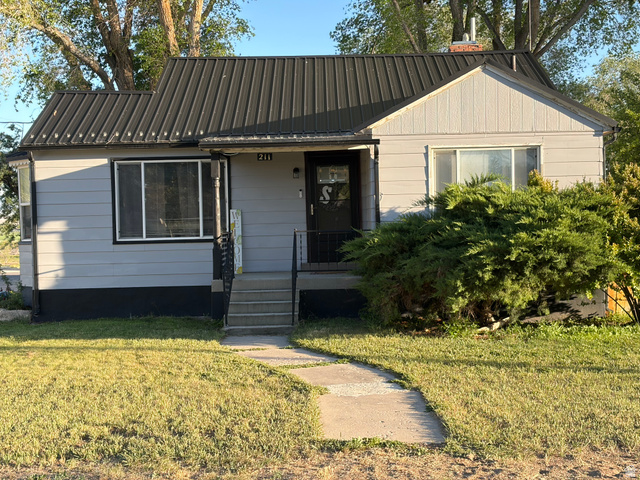 211 W 100 S
                     MLS #2160551