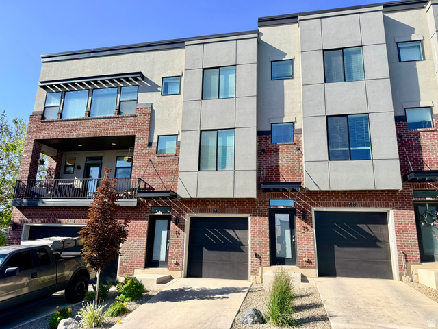 25 E Center  #76
                     MLS #2160570
