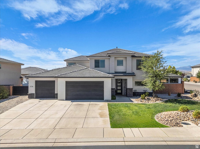 1739  Mountain Trl
                     MLS #2160719