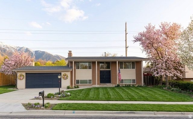 Main photo for 2444 E Quail Run Dr