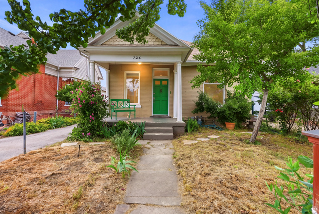 726 S Green St
                     MLS #2160836