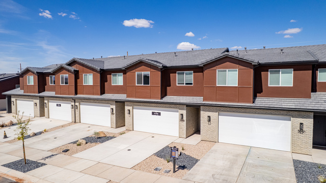3989  E Razor Dr #119
                     MLS #2160852