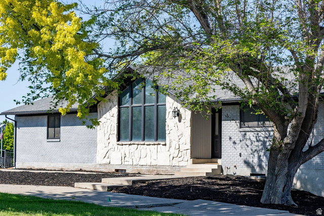 9977 S 3265 W
                     MLS #2160929