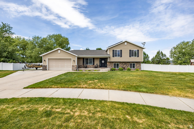 978 W 2675 S
                     MLS #2160938