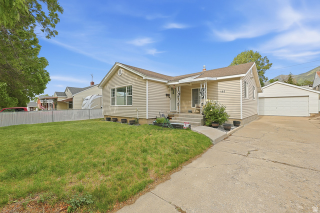 181  Russell Ave
                     MLS #2160960