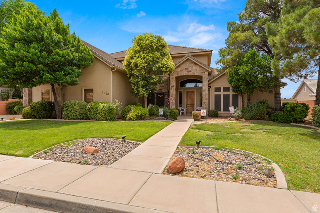 1530 S Southern Trails Cir
                     MLS #2161019