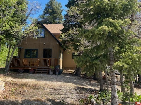 Main photo for 209  Porcupine Loop