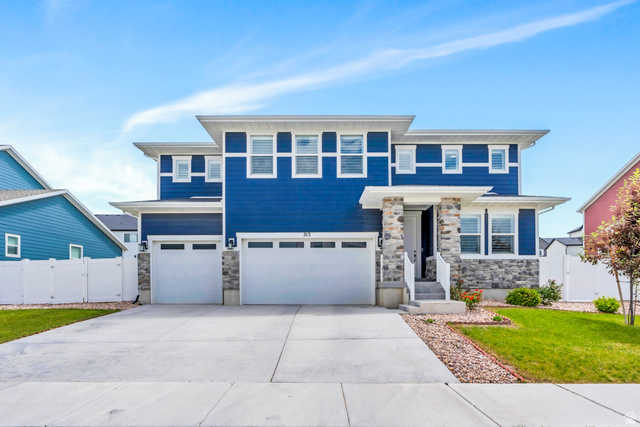 213 W Prickly Pear Dr
                     MLS #2161031