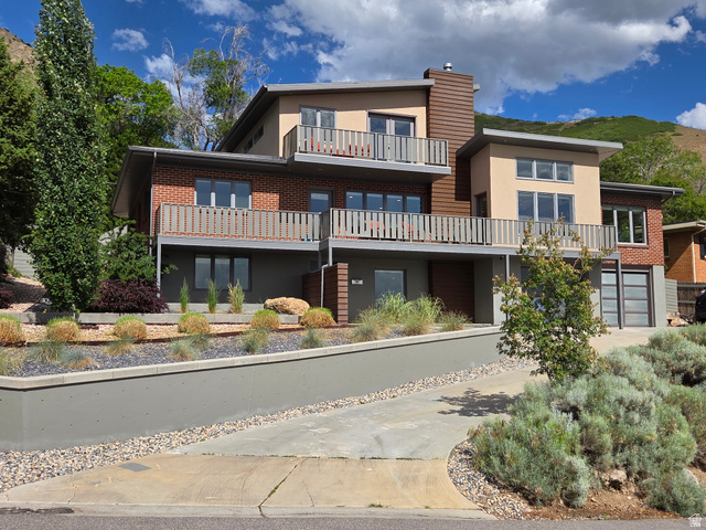3377 S El Rancho Rd
                     MLS #2161060