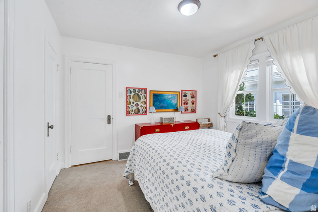 Property in Salt Lake City - View 13
