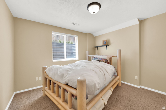 Property in Taylorsville - View 19