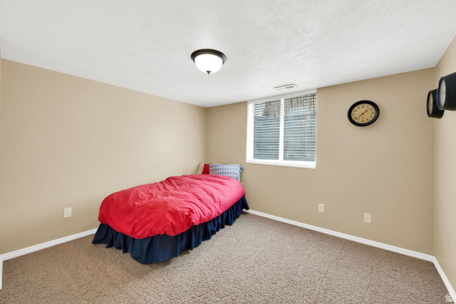 Property in Taylorsville - View 20