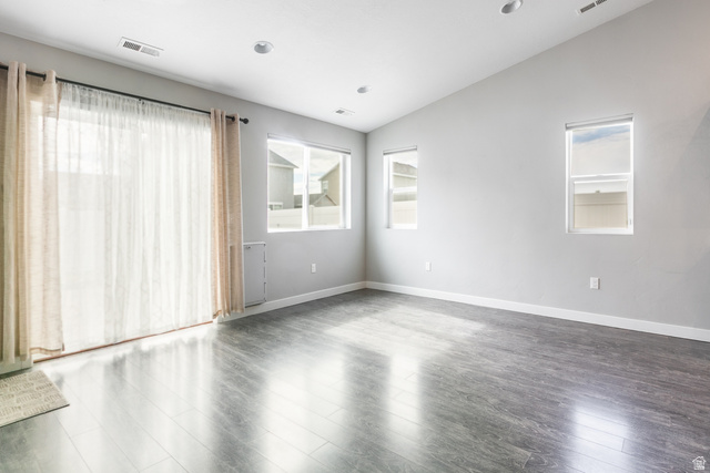 Property in Syracuse - View 5