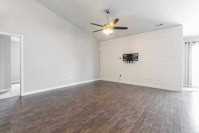 Property in Syracuse - View 3