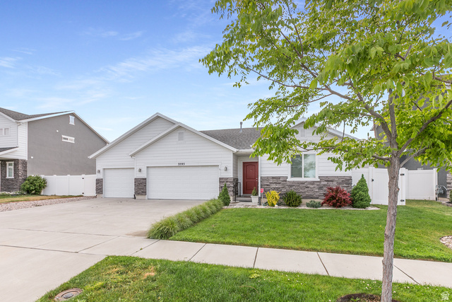 3595 S Water Lilly Ln
                     MLS #2161128