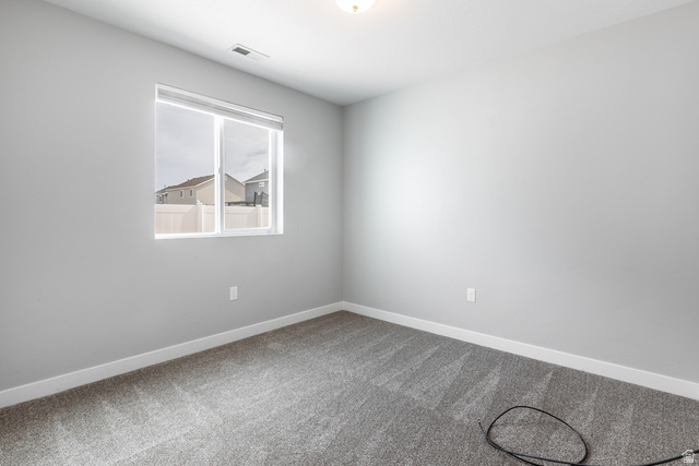 Property in Syracuse - View 15