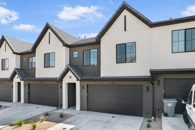 1705  Ripple Rock  #3017
                     MLS #2161172