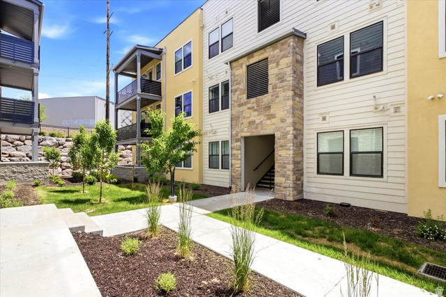 8345 S Iris Lumi Ln #201
                     MLS #2161323