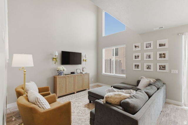 1886 S 1120 W
                     MLS #2161327