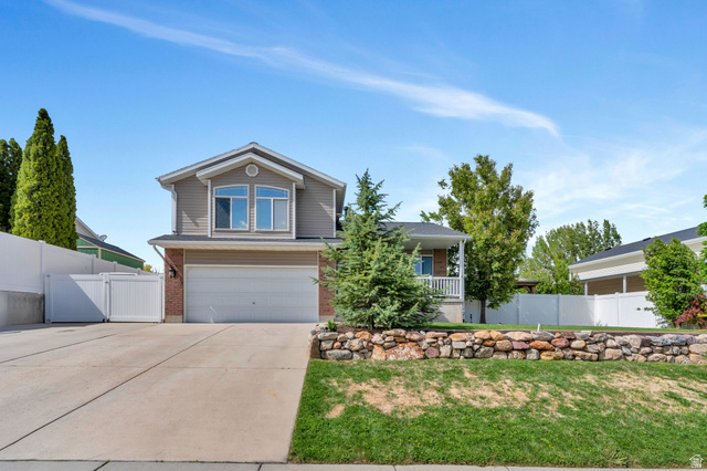 5776 W Discovery Dr
                     MLS #2161385