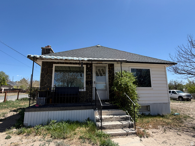 196 N 5th
                     MLS #2161399