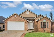 729 E Brookshire Hollow Dr
                     MLS #2161406