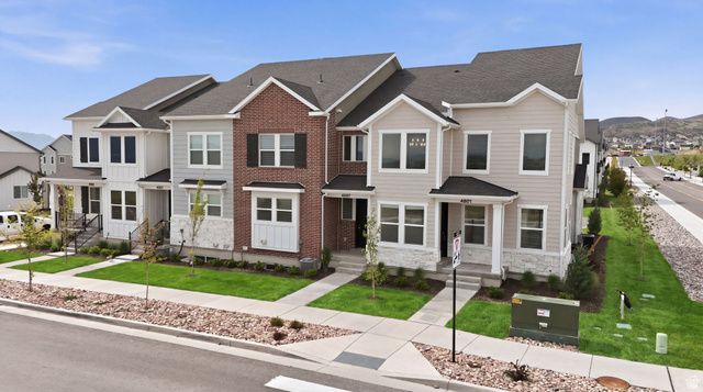 4601 W Monument Peak Dr #1517
                     MLS #2161426