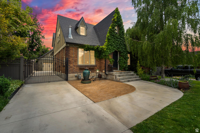 1764  Herbert Ave
                     MLS #2161430